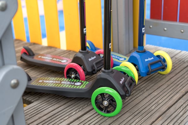 Trehjulet balance scooter til børn let justerbar Rebel Wheels
