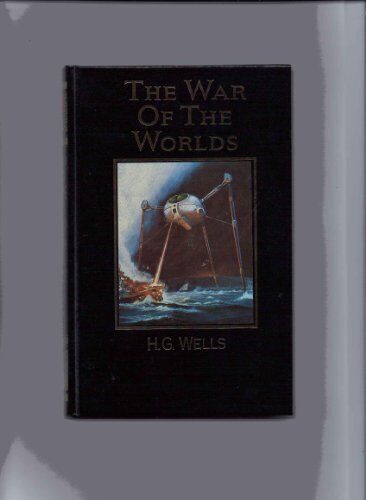 The War of the Worlds by H. G. Wells Paperback Book Pre-Owned English