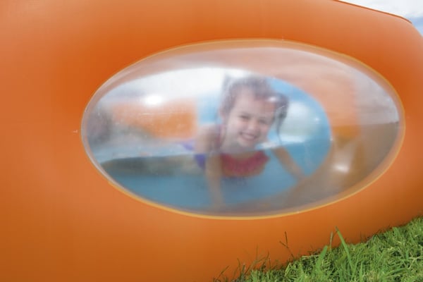 Uima-allas168 x 168 x 56 cm  ''Window pool''