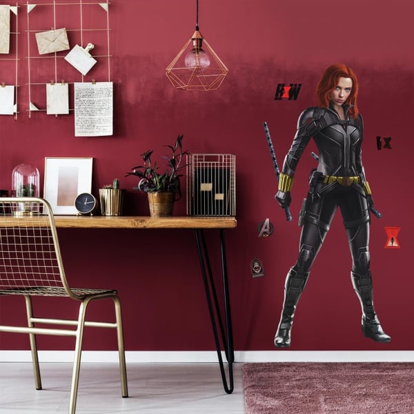 Black Widow Iso seinätarra