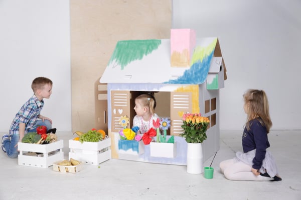 Blommande hus i kartong (Måla själv)