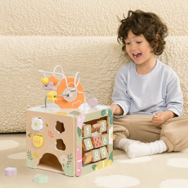 Classic World aktiviteetti- ja helmilabyrintti Honey Bee (alkaen 18 kk)