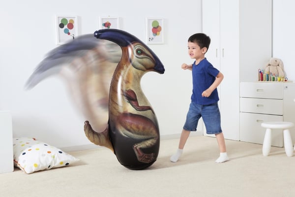 Dinosaur boxningssäck i plast