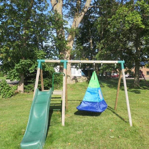 Hörby Bruk Kompisgunga + Tepee tält