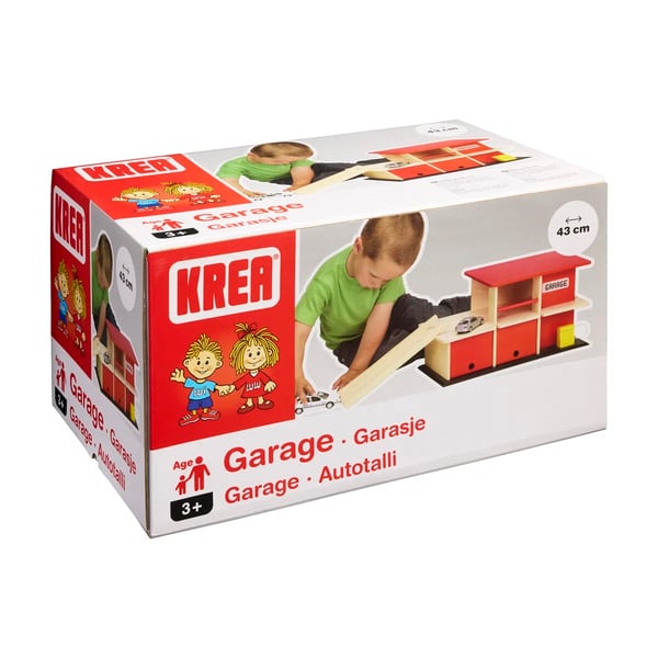 Krea Garage / Biluppställningsplats i trä