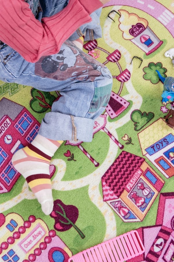 Sweet Town Bil barnmatta 140 x 200 cm
