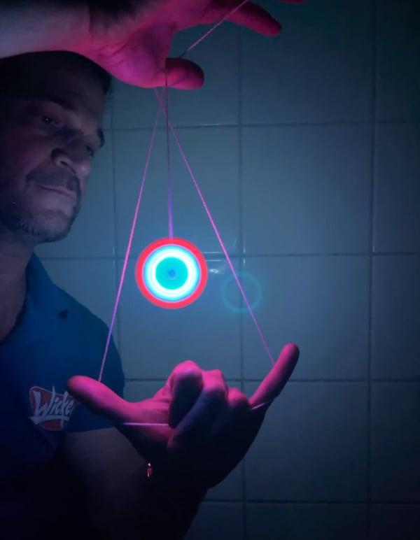 Wicked Mega Spin Saturn - LED Yo-yo