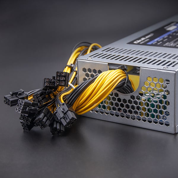 Qoltec PCI-E 1850W strømforsyning 80 Plus Platinum til datamining