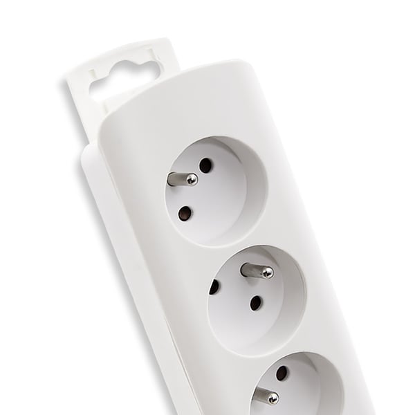 Qoltec grenuttag med 6 udtag 1,8 m hvid