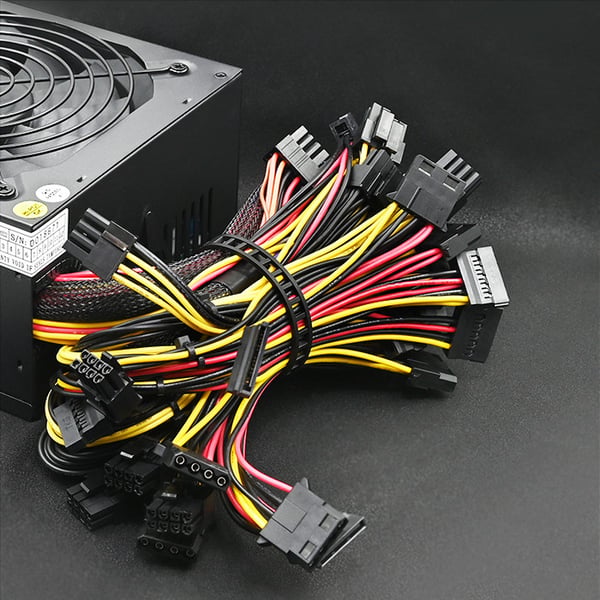 Qoltec ATX-virtalähde 1600W | 80 Plus Gold | Tiedonlouhinta