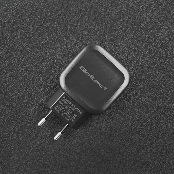Qoltec vægglader 12W 5V 2.4A USB