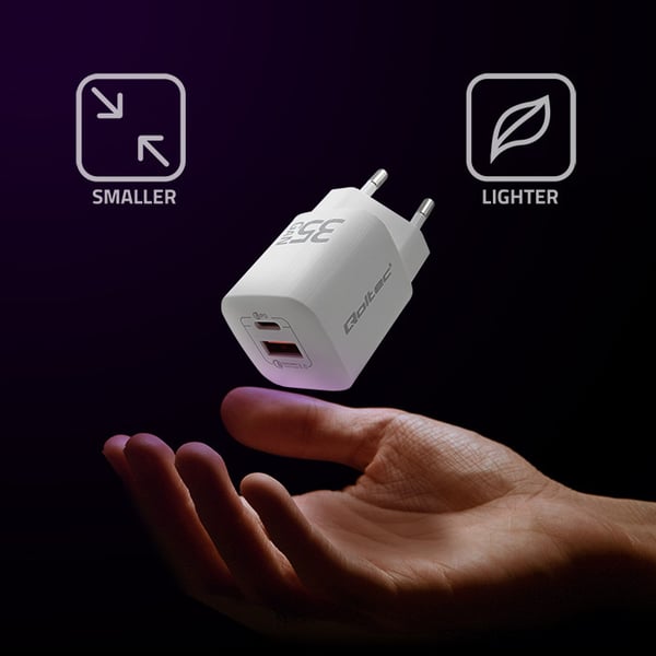 Qoltec 35 W GaN ultra -seinälaturi | 5–20 V | 2,25–3 A | 1 x USB-C-kaapeli | 1 x USB QC 3.0 | Valkoinen