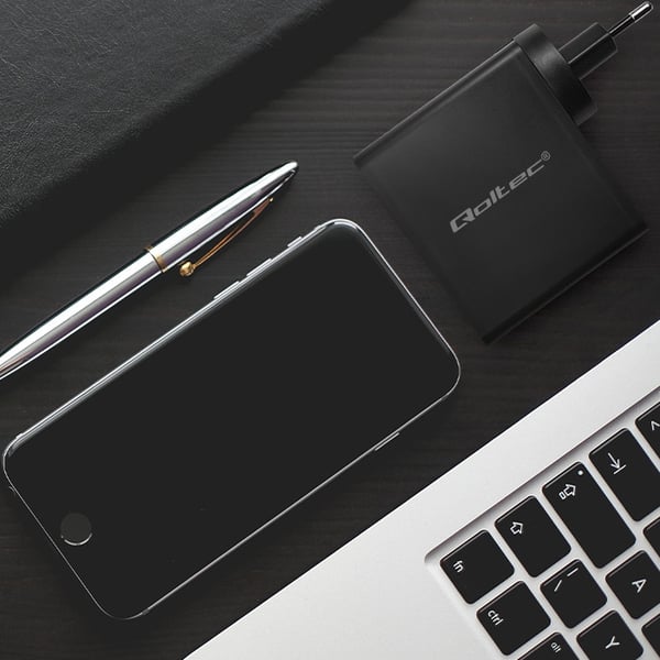 Qoltec GaN POWER PRO lader 130W med 2xUSB-C og 2xUSB sort