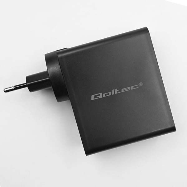 Qoltec GaN POWER PRO lader 130W med 2xUSB-C og 2xUSB sort