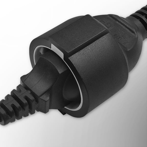 Qoltec Adapter IEC 320 C14/ schuko | 0,15 mio