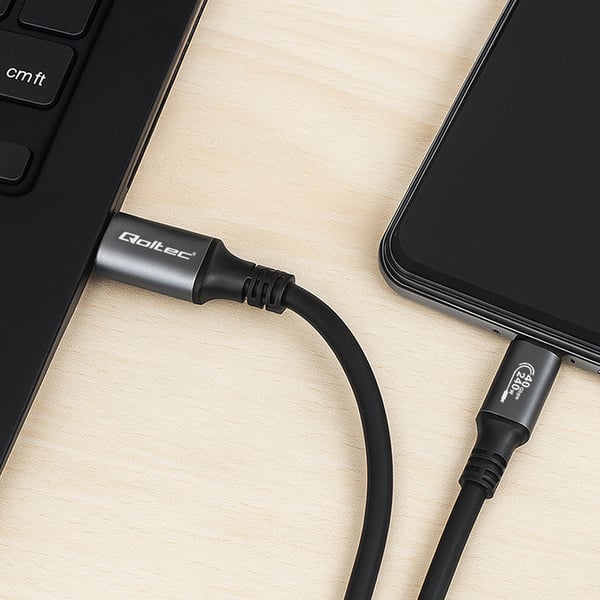 Qoltec USB4 Ultrahurtigt Kabel | USB-C PD 240W | Thunderbolt 3/4 | 4K | 40 Gb/s | 1 m | Sort