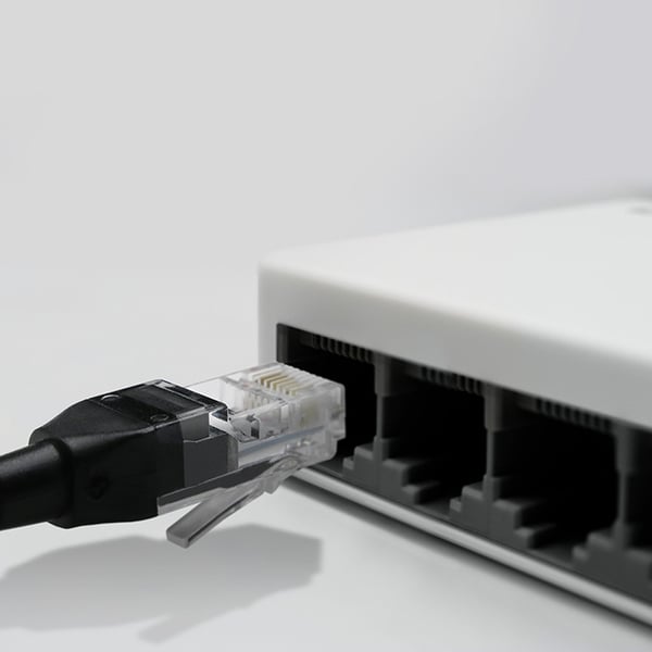 Qoltec PoE-nätadapter LAN RJ-45 5,5*2,1 mm