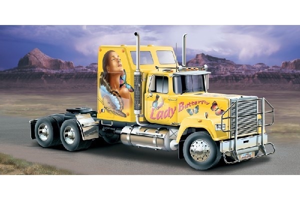 Italeri 1:24 AMERICAN SUPERLINER