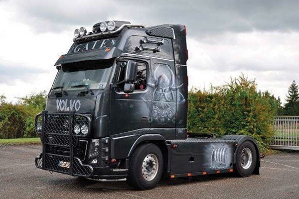 Italeri 1:24 VOLVO FH16 Viking
