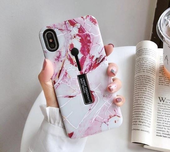Modeetui med fingerholder - iPhone 11 Pro Max, Pink