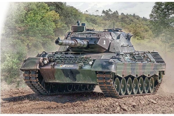 ITALERI 1:35 Leopard 1A5