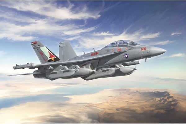 ITALERI 1:48 E/A-18G Growler ITALERI 1:48 E/A-18G Growler