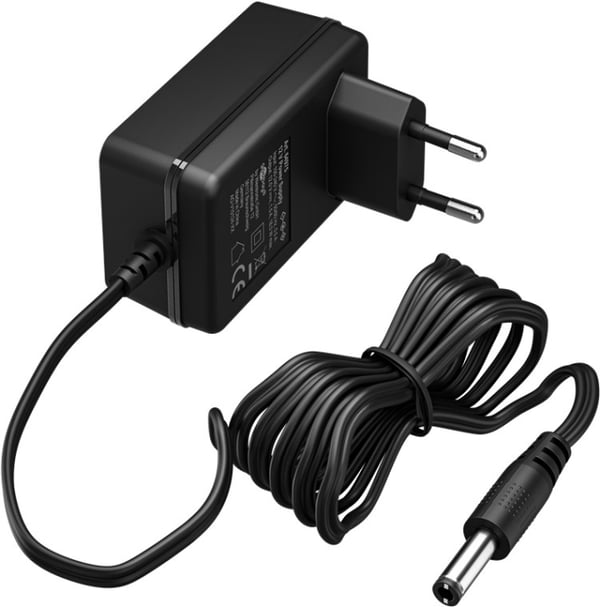 Goobay 12 V strømforsyning (18 W / 1,5 A) med senterpinne (hann) 5,5 mm x 2,1 mm Goobay 12 V strømforsyning (18 W / 1,5 A) med senterpinne (hann) 5,5 mm x 2,1 mm