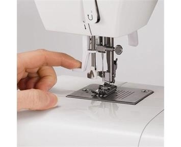 Singer Tradisjon 2273 symaskin
