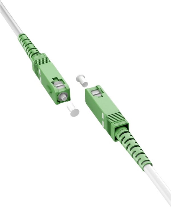 Goobay Lyslederkabel (FTTH), Singlemode (OS2) White, hvid (Simplex), 15 m fiberoptisk kabel, stik SC-APC (8°) > stik SC-APC (8°), halogenfri kabelkapp