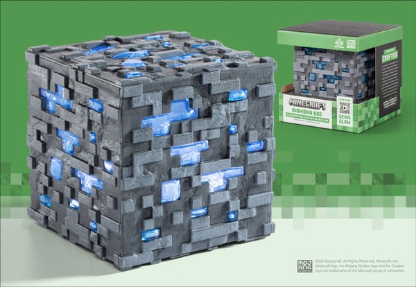 Noble Collection - Minecraft Illuminating Diamond light