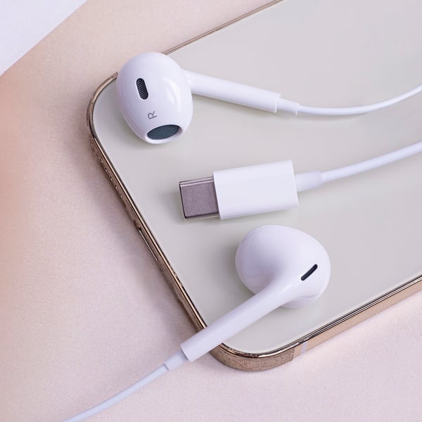 Maxlife MXEP-04 Trådade in-ear hörlurar USB-C, Vit