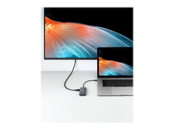 Anker USB C hub/adapter dockningsstation