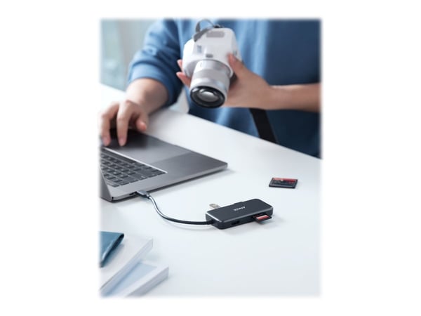 Anker USB C hub/adapter dockningsstation