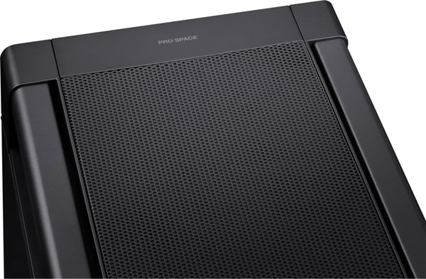 ASUS ProArt PA602 E-ATX-kotelo ikkunalla