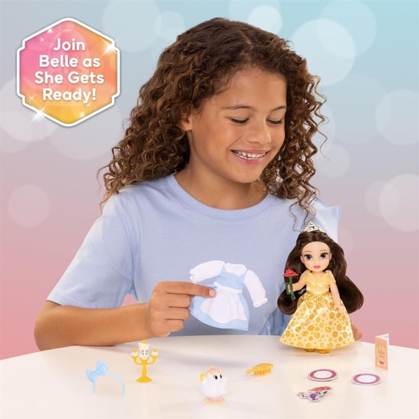 JAKKS Pacific Disney Princess 6 tommers liten dukke med ekstra mote og tilbehør Be Our Guest Belle