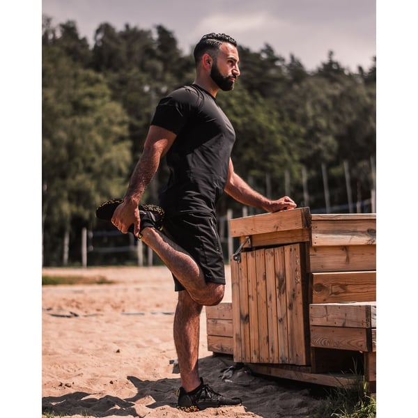 SWEDISH POSTURE T-paita Miehet Reminder Musta L