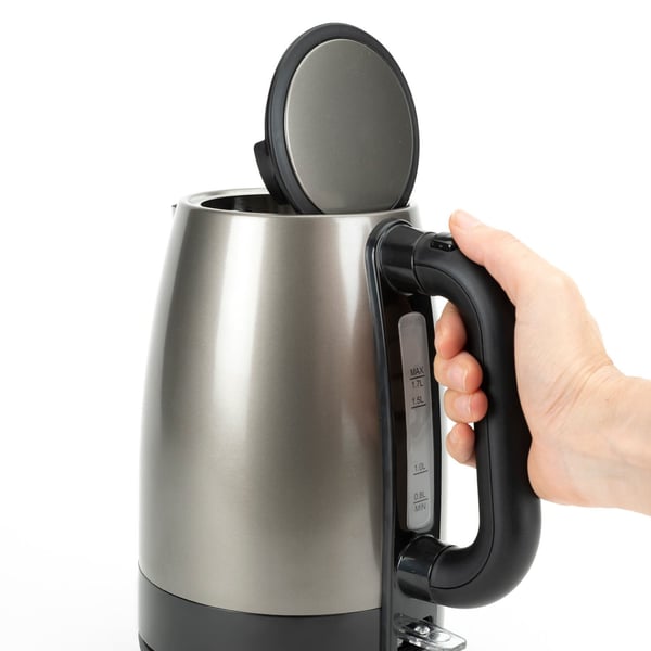 BLACK+DECKER Vannkoker 2200W 1,7L Børstet Rustfritt Stål