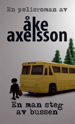 En man steg av bussen
