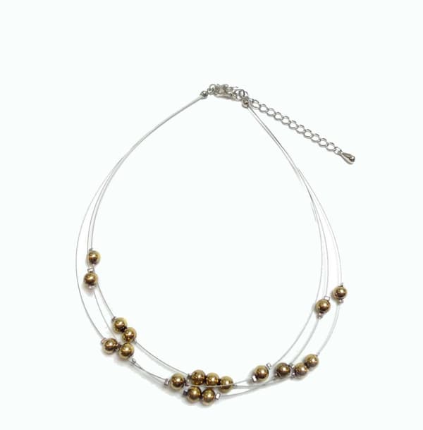Pärlhalsband treradigt