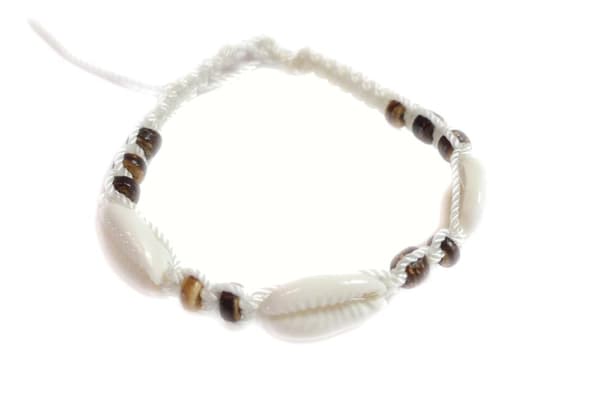 Armband/Fotband av cocopärlor & Sigaysnäckor