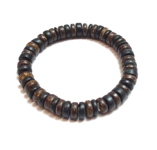 Armband av cocopärlor Elastiskt
