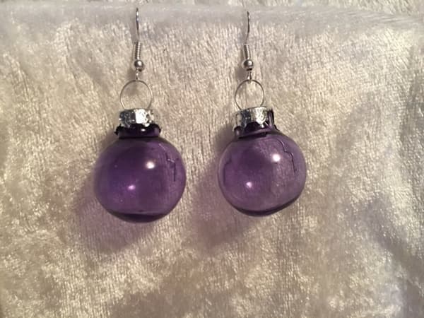 Silver Örhängen till Jul/Christmas - Lila Genomskinliga Julkulor