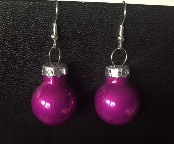 Silver Örhängen till Jul/Christmas -Cerise Blankt Matta Julkulor