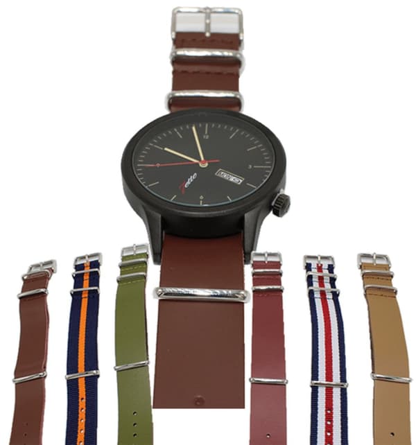 7ette klocka Svart urtavla/brunt armb + NATO armb. i valfri färg Klocka + Beiget armband