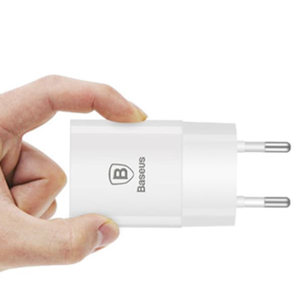 Praktiskt Type-C USB Väggadapter BASEUS