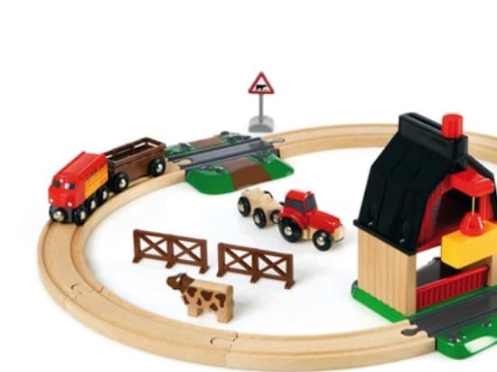 BRIO - Farm Railway Set