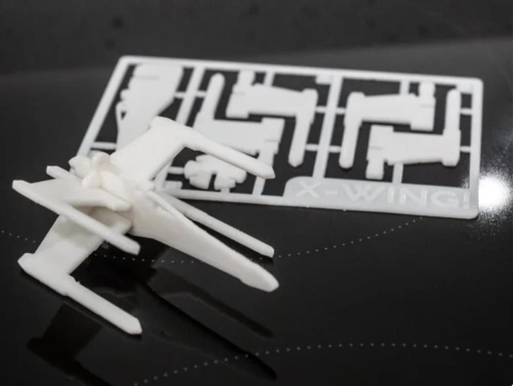 Size: S, X-Wing Kit Card