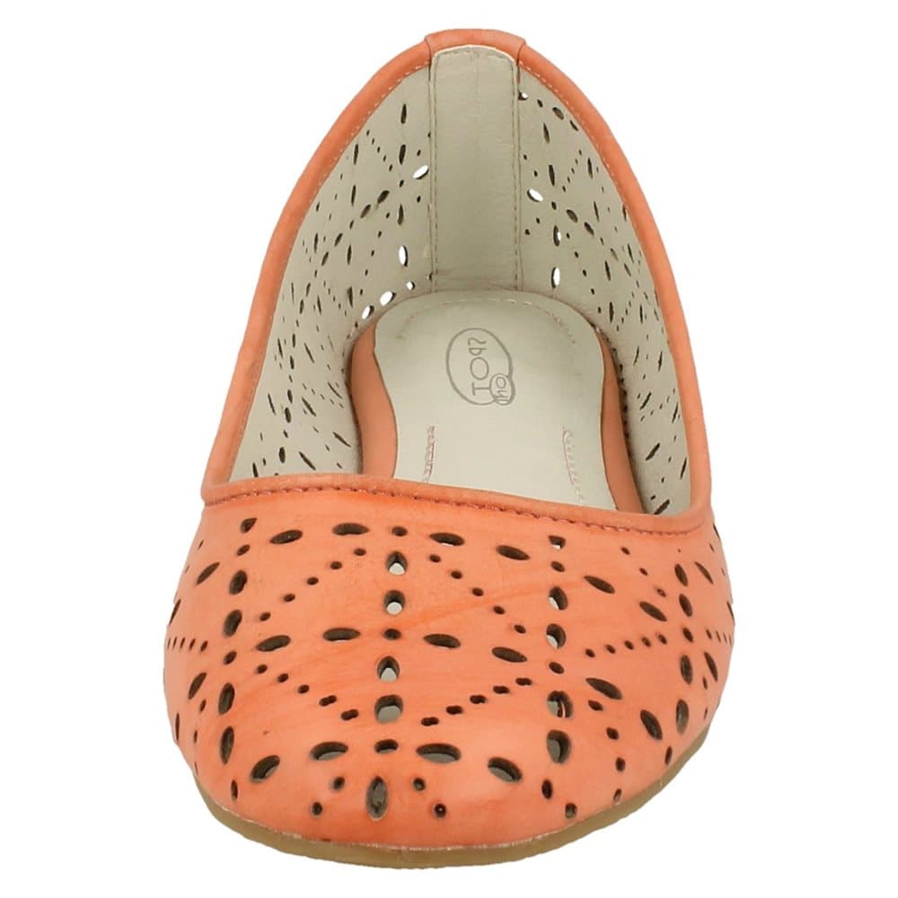 Spot On Womens/Ladies Casual Ballerina Shoes With Cut Out Detail