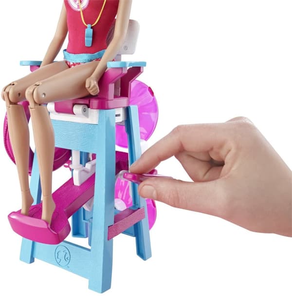 Barbie I Can Be Lifeguard Playset