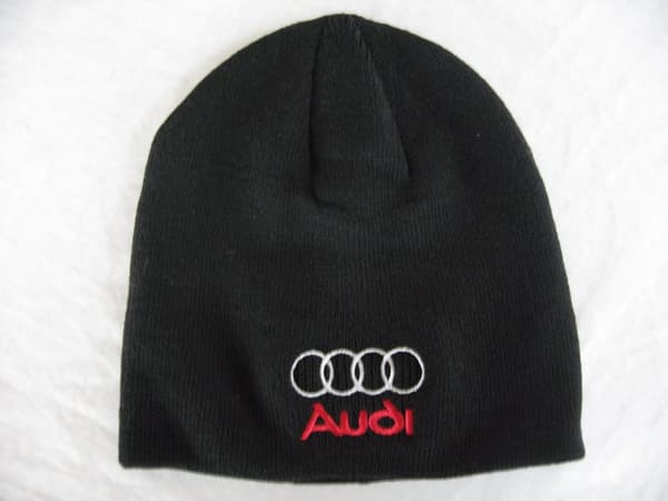 AUDI BEANIE MÖSSA